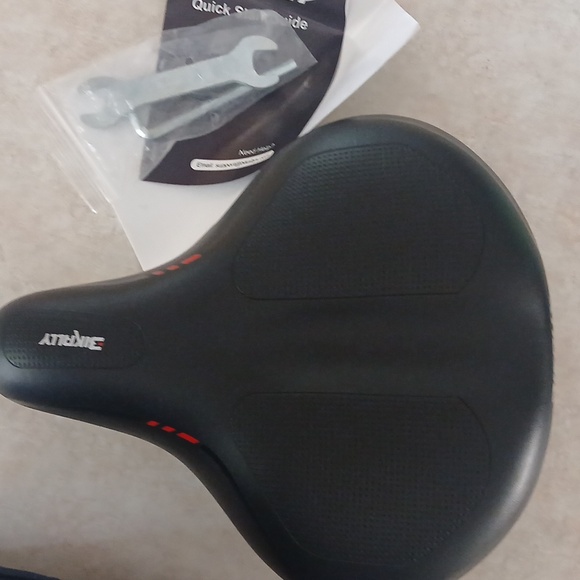 BIKALLY BIKE SEAT - Picture 11 of 11
